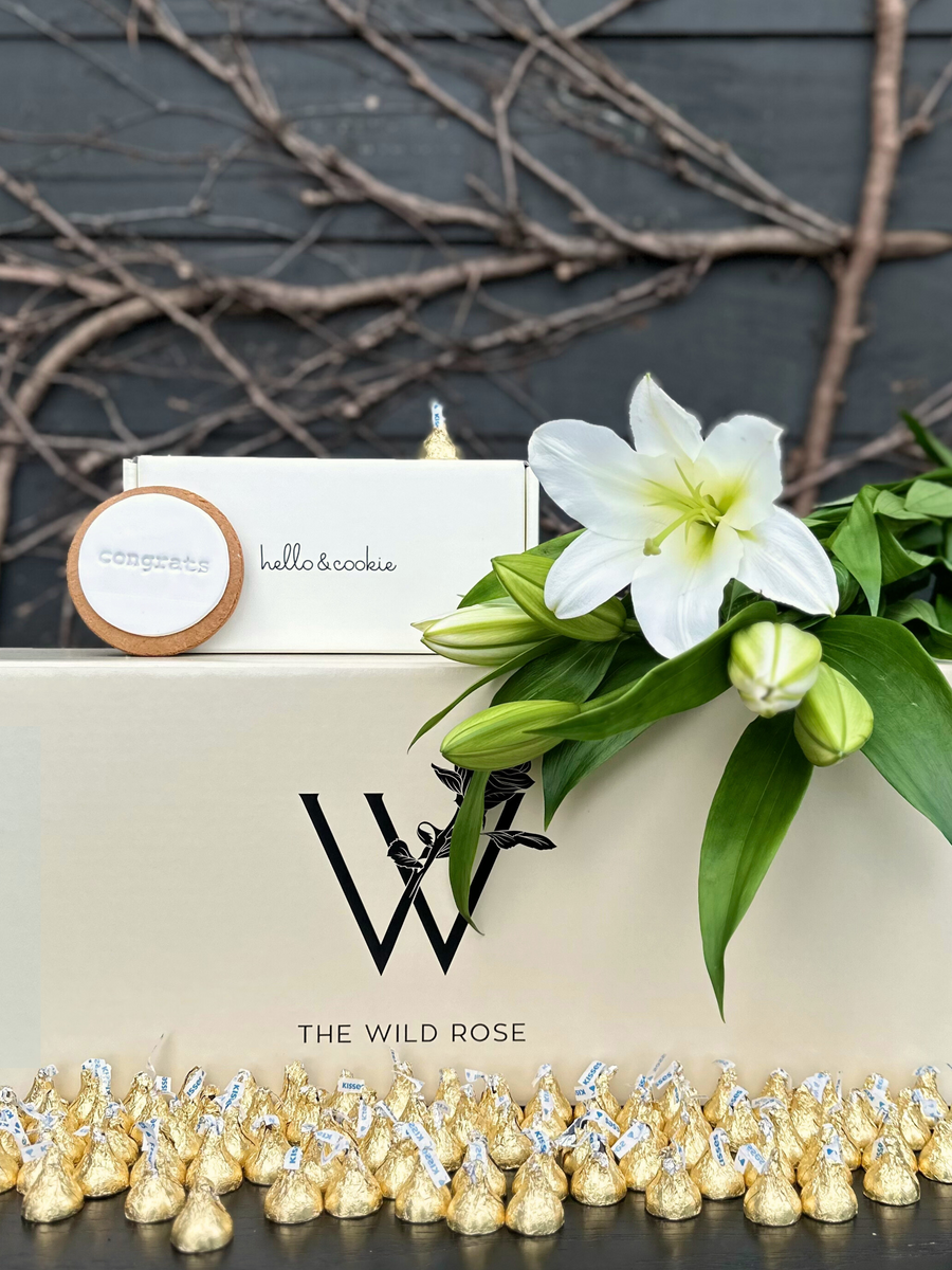 Flowers & Kisses-Local NZ Florist -The Wild Rose | Nationwide delivery, Free for orders over $100 | Flower Delivery Auckland