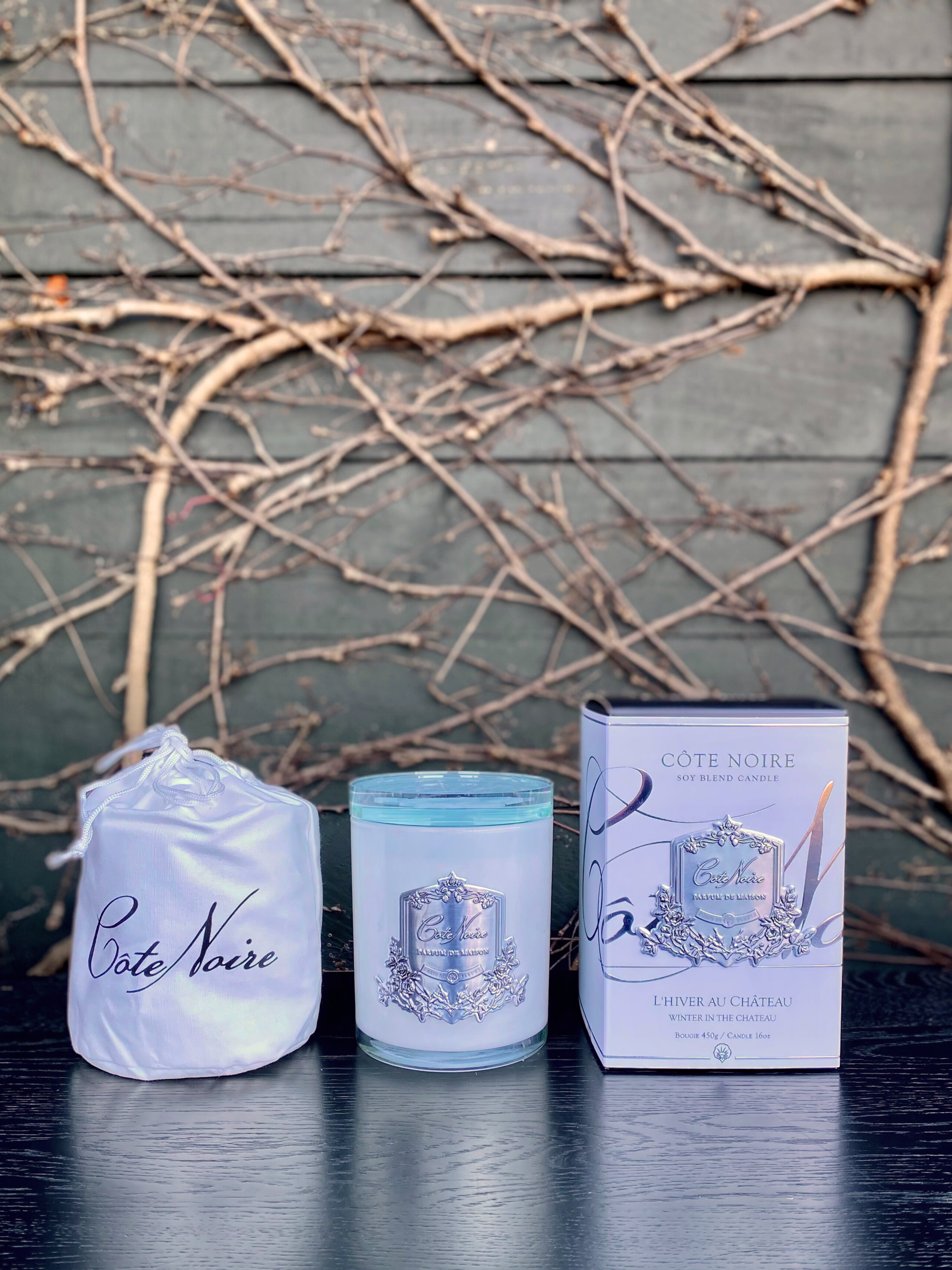 COTE NOIRE Soy Blend Candle Fleur de Lys