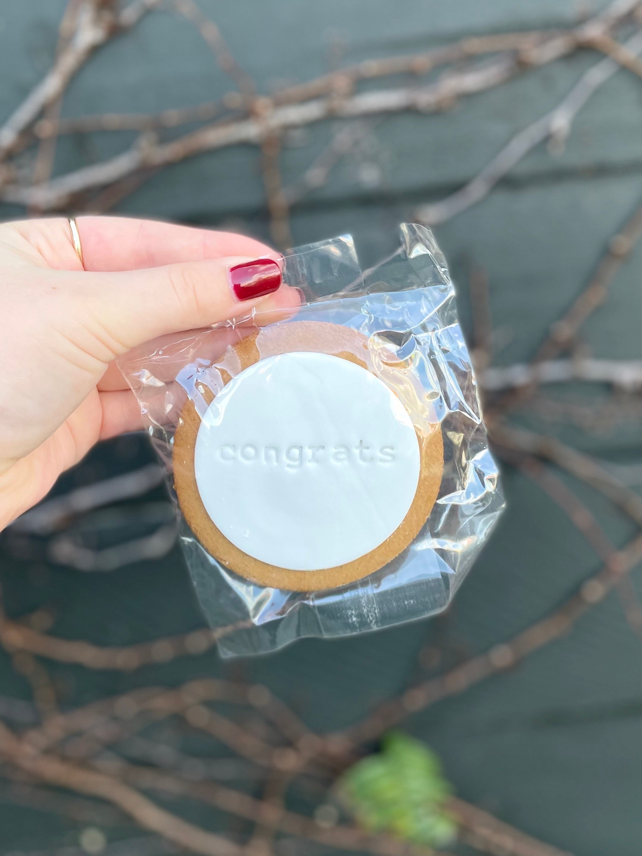 Flower Delivery Auckland I Congratulations Cookie