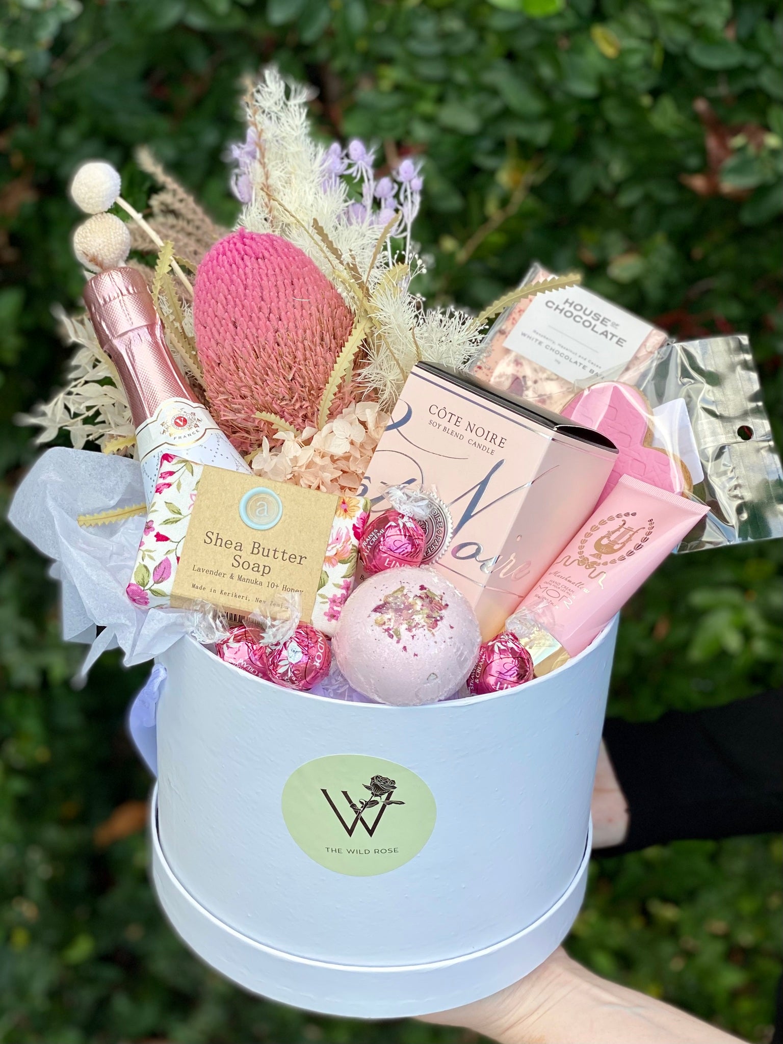 Flower Delivery Auckland I Dried Flowers I Free Delivery