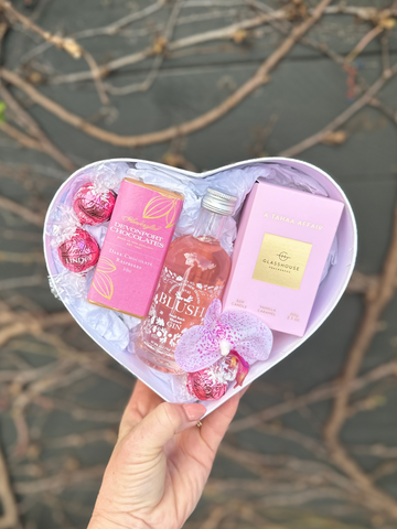 Pink Heart Sweets & Treats-Local NZ Florist -The Wild Rose | Nationwide delivery, Free for orders over $100 | Flower Delivery Auckland