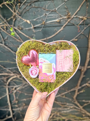 Pampering Peach Collection-Local NZ Florist -The Wild Rose | Nationwide delivery, Free for orders over $100 | Flower Delivery Auckland