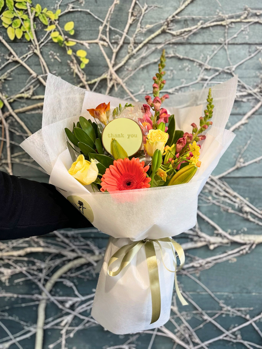 Thank You In Bloom Bouquet With Free Cookie-Local NZ Florist -The Wild Rose | Nationwide delivery, Free for orders over $100 | Flower Delivery Auckland