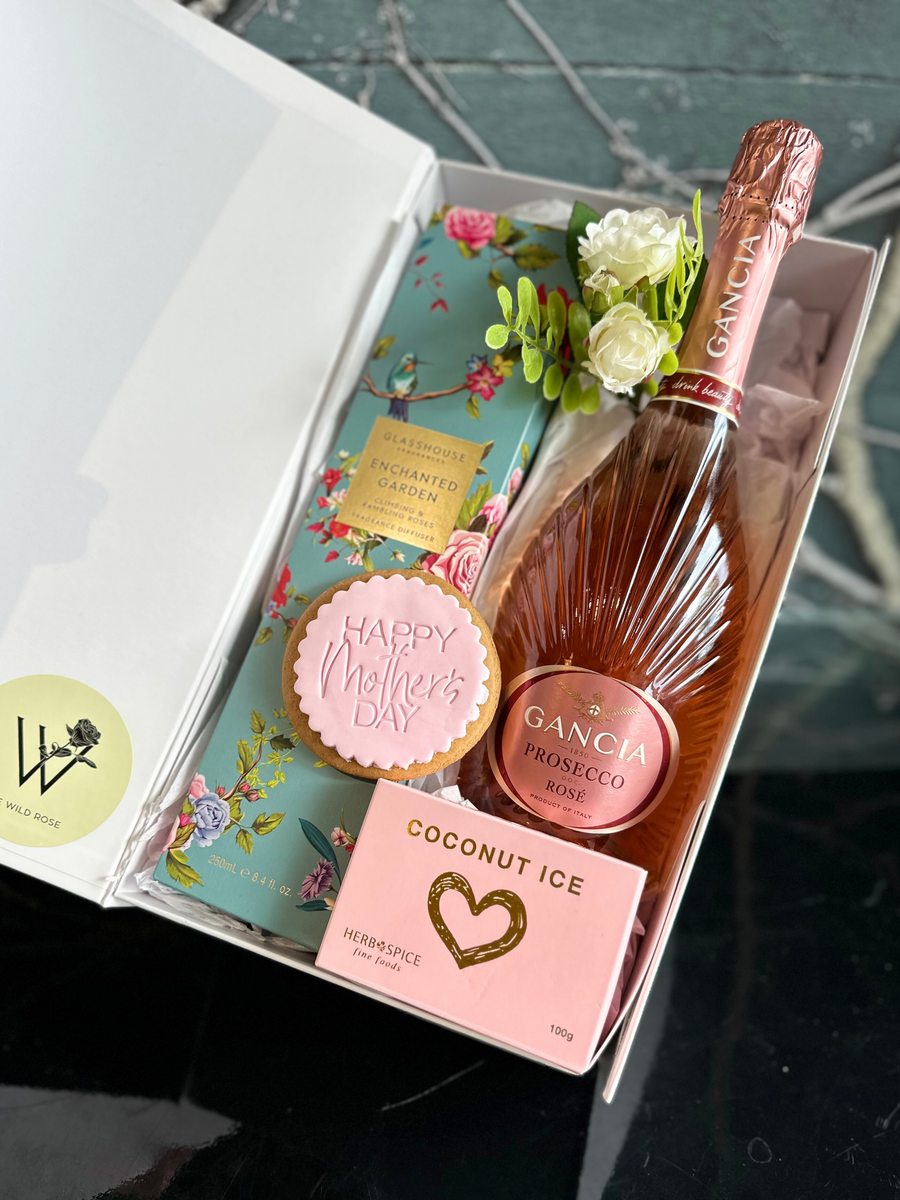 Prosecco & Petals Mother's Day Box-Local NZ Florist -The Wild Rose | Nationwide delivery, Free for orders over $100 | Flower Delivery Auckland