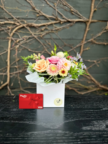 Mini Posie with Visa Prezzy Card-Local NZ Florist -The Wild Rose | Nationwide delivery, Free for orders over $100 | Flower Delivery Auckland