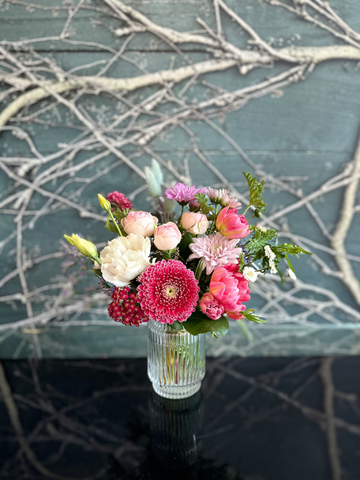 Mother's Day Posie-Local NZ Florist -The Wild Rose | Nationwide delivery, Free for orders over $100 | Flower Delivery Auckland