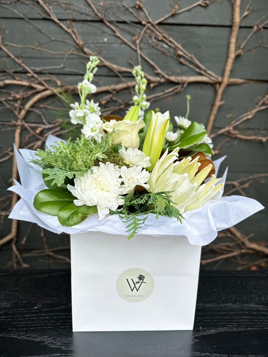 White Flower Posie-Local NZ Florist -The Wild Rose | Nationwide delivery, Free for orders over $100 | Flower Delivery Auckland