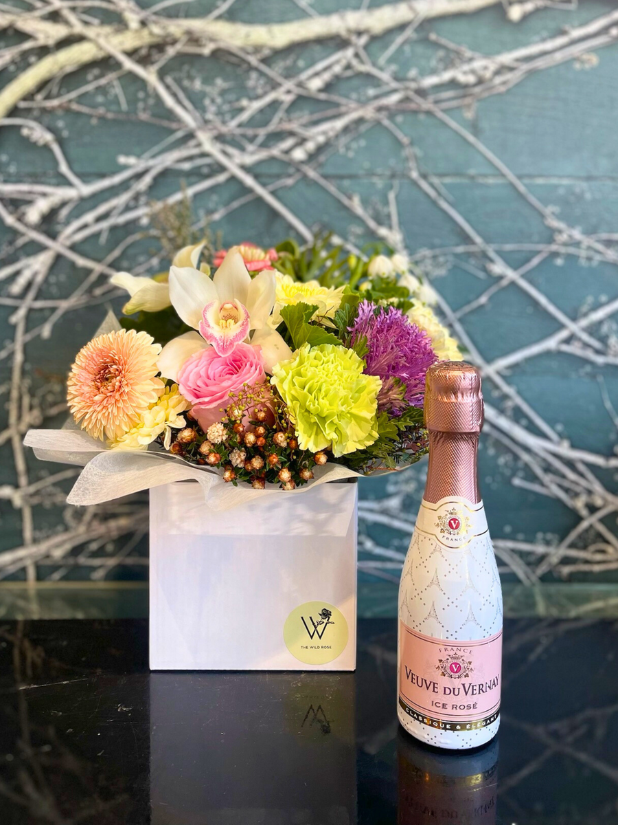 Birthday Posy Bundle-Local NZ Florist -The Wild Rose | Nationwide delivery, Free for orders over $100 | Flower Delivery Auckland