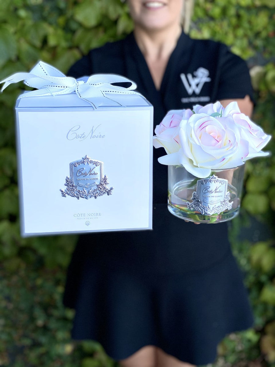 Côte Noire Perfumed Natural Touch Five Roses - Pink Blush-Local NZ Florist -The Wild Rose | Nationwide delivery, Free for orders over $100 | Flower Delivery Auckland