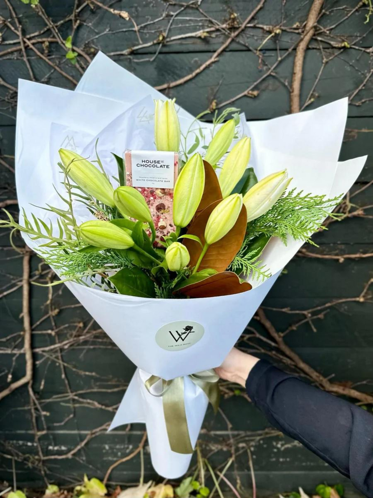 Gorgeous Lilies With Free Sweet Treat-Local NZ Florist -The Wild Rose | Nationwide delivery, Free for orders over $100 | Flower Delivery Auckland