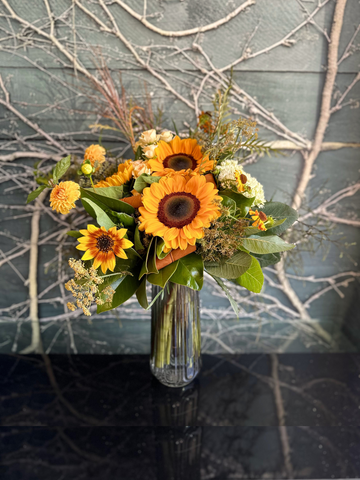 Summer Sunflower Bouquet-Local NZ Florist -The Wild Rose | Nationwide delivery, Free for orders over $100 | Flower Delivery Auckland