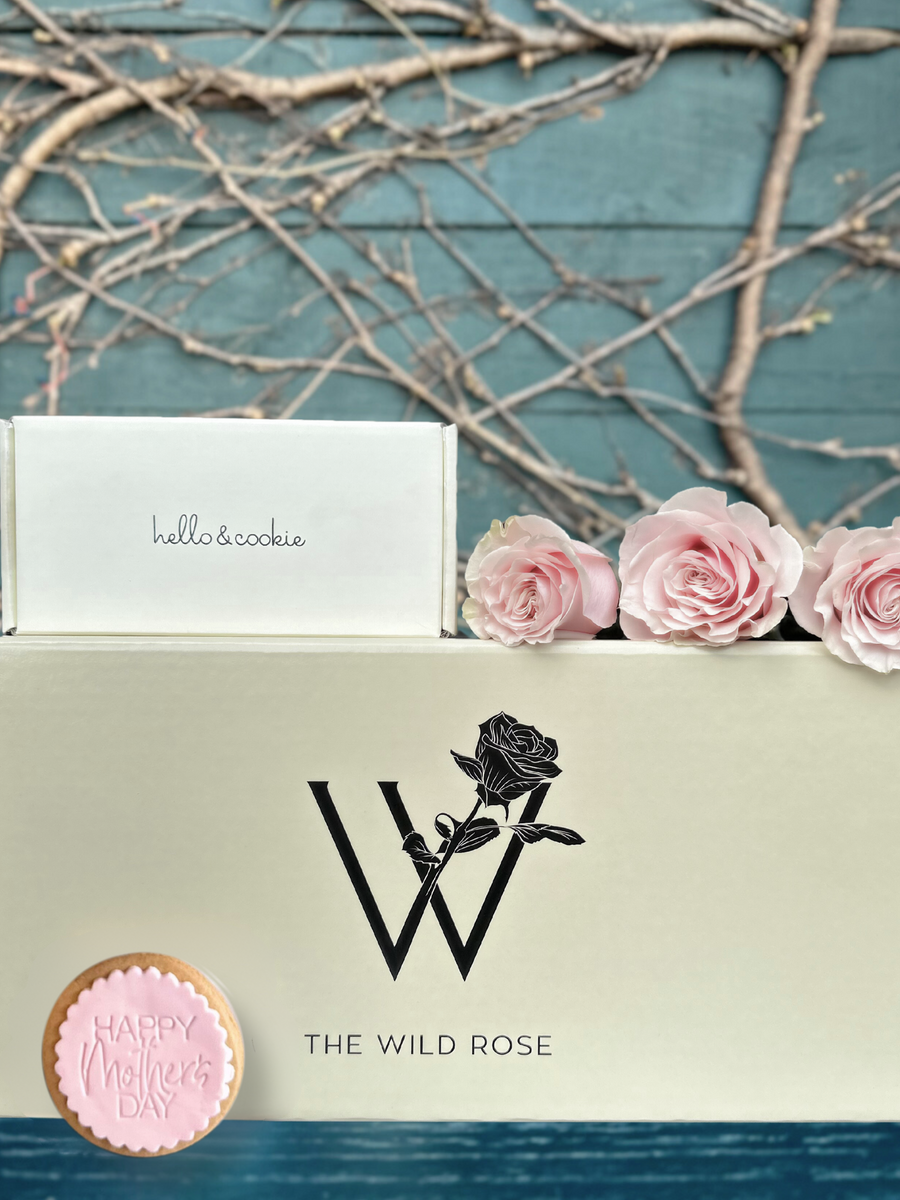Mother's Day Cookies & Roses Box-Local NZ Florist -The Wild Rose | Nationwide delivery, Free for orders over $100 | Flower Delivery Auckland