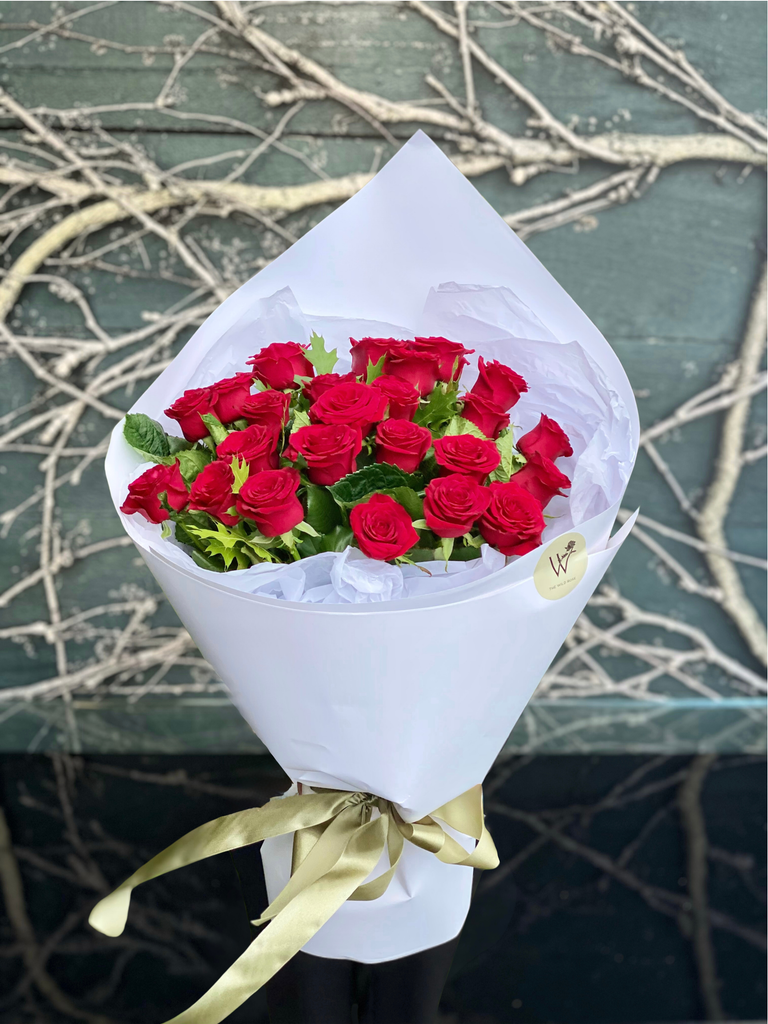 Beautiful Roses Bouquet (URGENT COURIER ONLY)-Local NZ Florist -The Wild Rose | Nationwide delivery, Free for orders over $100 | Flower Delivery Auckland