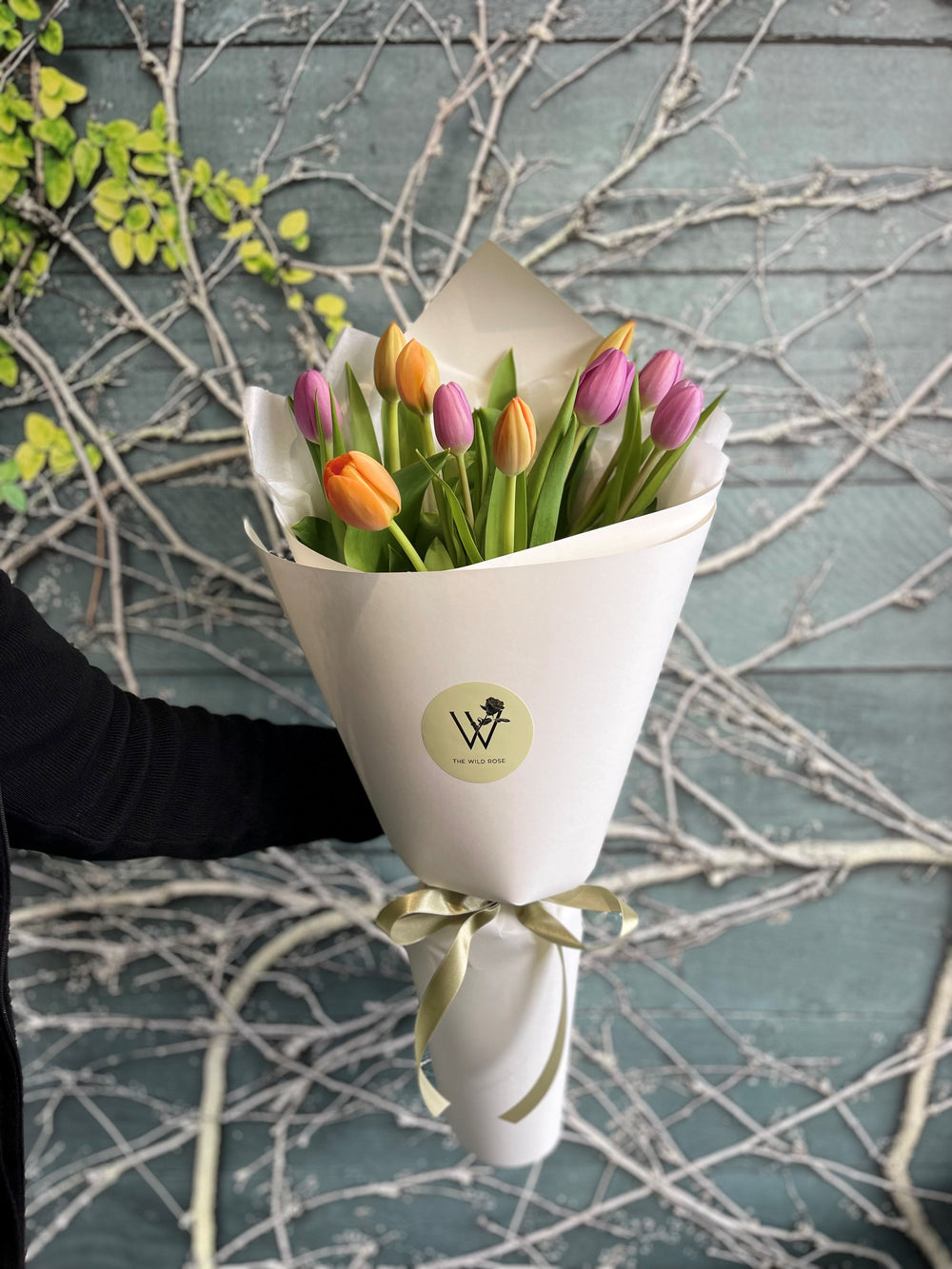 Seasonal Bouquet | Get a Seasonal Bouquet delivered same day 7 days with Auckland Flower Delivery. The Wild Rose is an Auckland Florist specialising in locally sourced flowers.