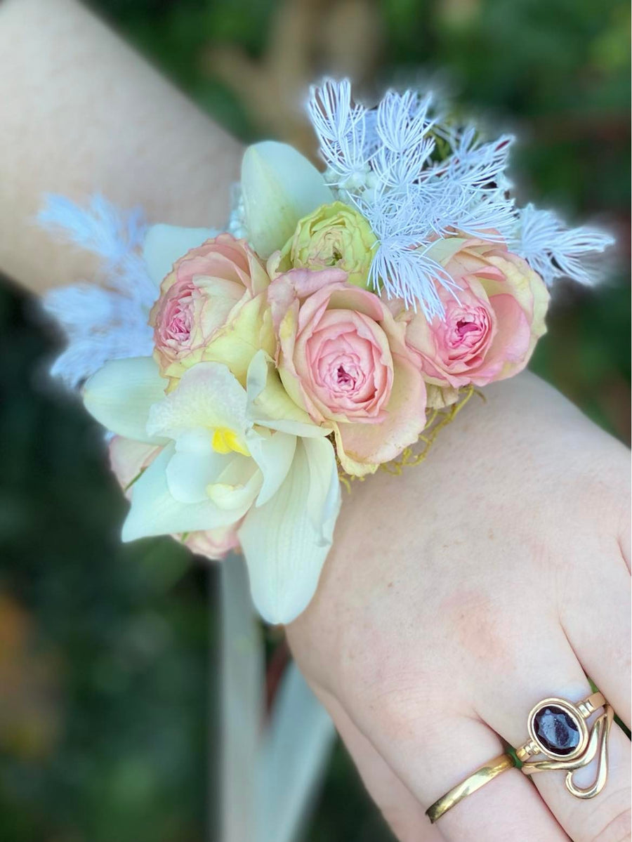 Custom Corsage-Local NZ Florist -The Wild Rose | Nationwide delivery, Free for orders over $100 | Flower Delivery Auckland