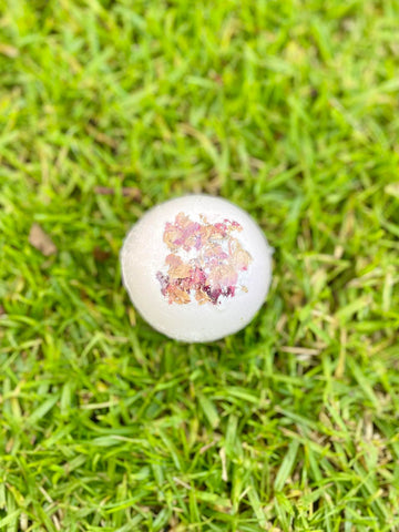 White Rose Bath Bomb-Local NZ Florist -The Wild Rose | Nationwide delivery, Free for orders over $100 | Flower Delivery Auckland