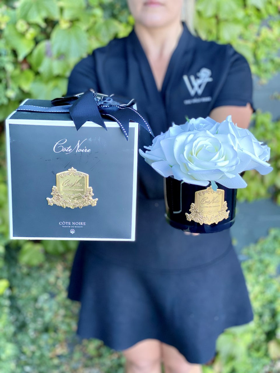 Côte Noire Perfumed Natural Touch Five Roses - Ivory White-Local NZ Florist -The Wild Rose | Nationwide delivery, Free for orders over $100 | Flower Delivery Auckland