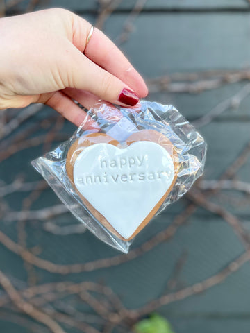 Happy Anniversary Cookie-Local NZ Florist -The Wild Rose | Nationwide delivery, Free for orders over $100 | Flower Delivery Auckland