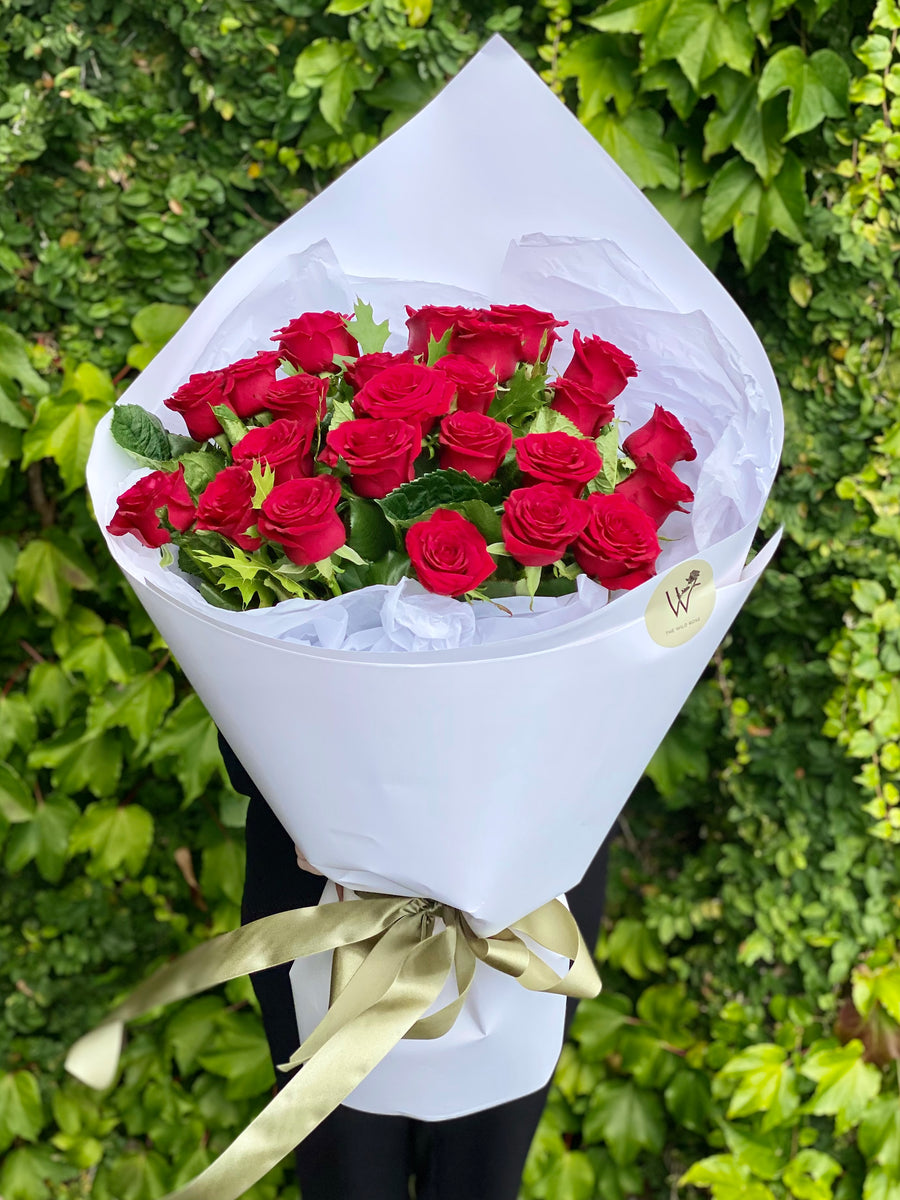 Beautiful Roses Bouquet-Local NZ Florist -The Wild Rose | Nationwide delivery, Free for orders over $100 | Flower Delivery Auckland