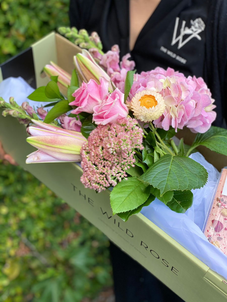 Ultimate Gift Box - Pink-Local NZ Florist -The Wild Rose | Nationwide delivery, Free for orders over $100 | Flower Delivery Auckland