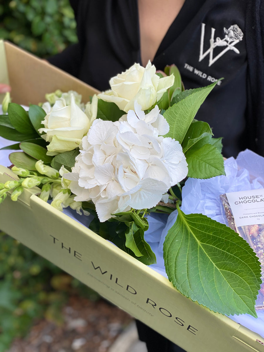 Ultimate Gift Box - White-Local NZ Florist -The Wild Rose | Nationwide delivery, Free for orders over $100 | Flower Delivery Auckland